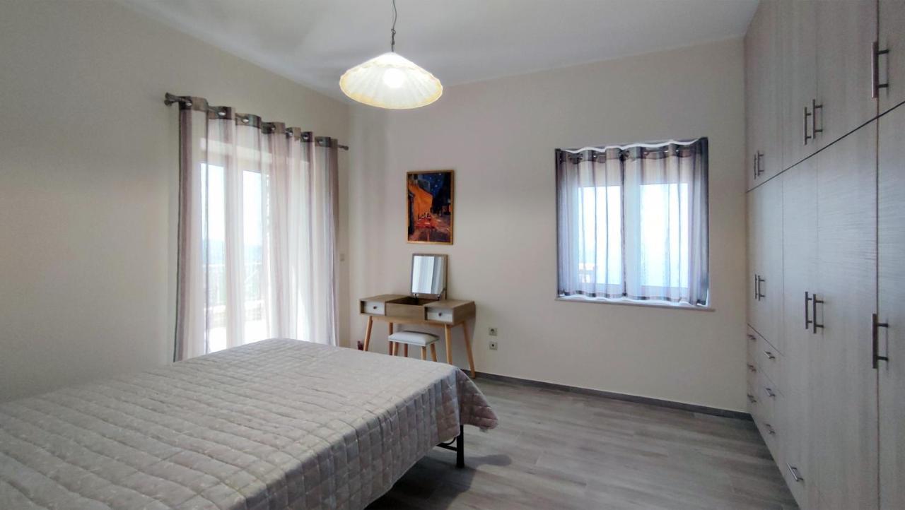 Olive Stonehouses - Alkistis Kalamata Exterior foto